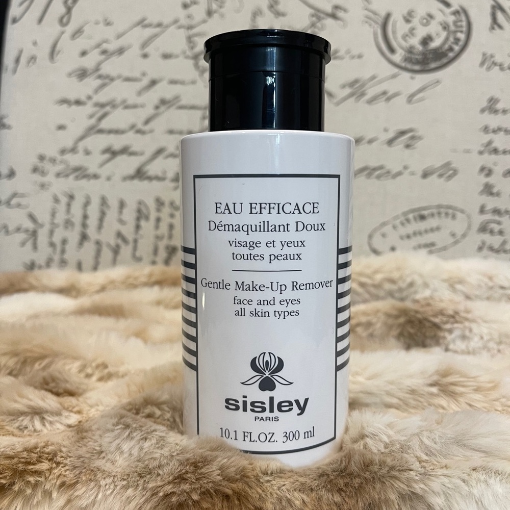 Sisley Eye makeup remover.